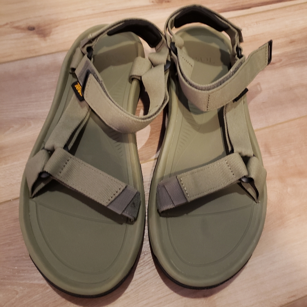 Teva green sandal 1019234 NWOT